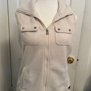 Chaps Women's Light Tan Fleece Vest